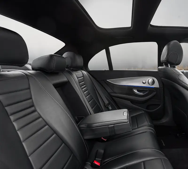 Intérieur luxueuse d'une voiture